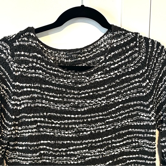 Eileen Fisher Women's Black and White Striped Nubbly Cotton‎ Sweater in Size XL - Picture 3 of 12